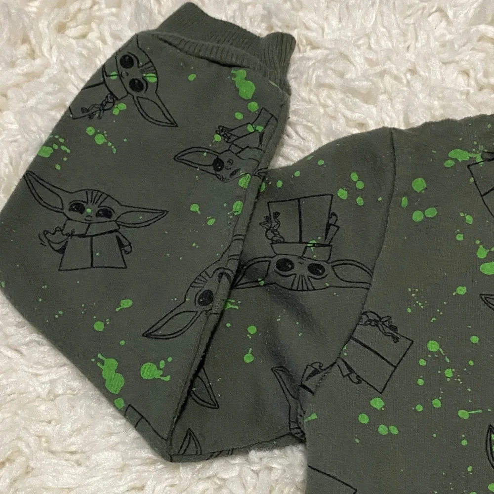 Star Wars boys size 6 yoda Green Zip-Up Jacket
